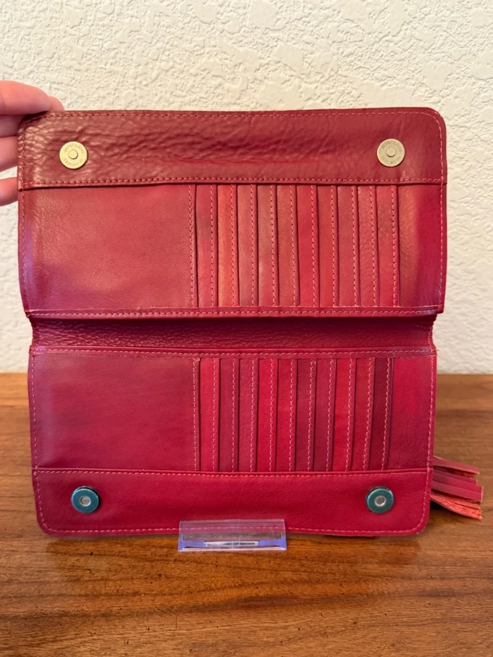 Lisa Leonard Genuine Leather Wallet with Zipper Tassel & 22 Card Slots, Red NWOT - Picture 4 of 15